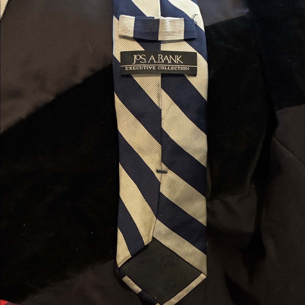 Jos. A. Bank Navy and Silver Diagonal Stripe Executive Tie